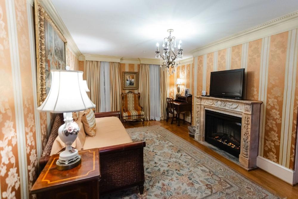 1840s Carrollton Inn Imagen 7